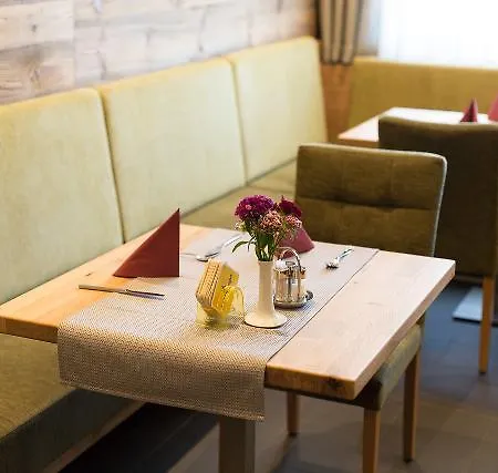 Hotel-restaurant Schweinberger Hotel 3*